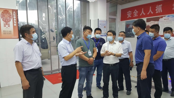 市委宣传部副部长,文明办主任周柏青,市市场监管局副局长,党组成员